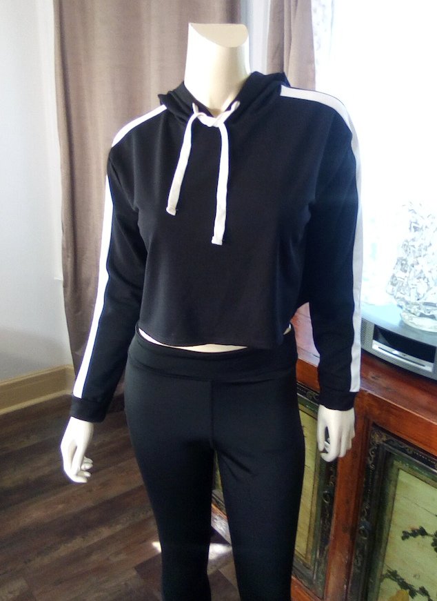Junior Long Sleeve Pull Over Hoodie