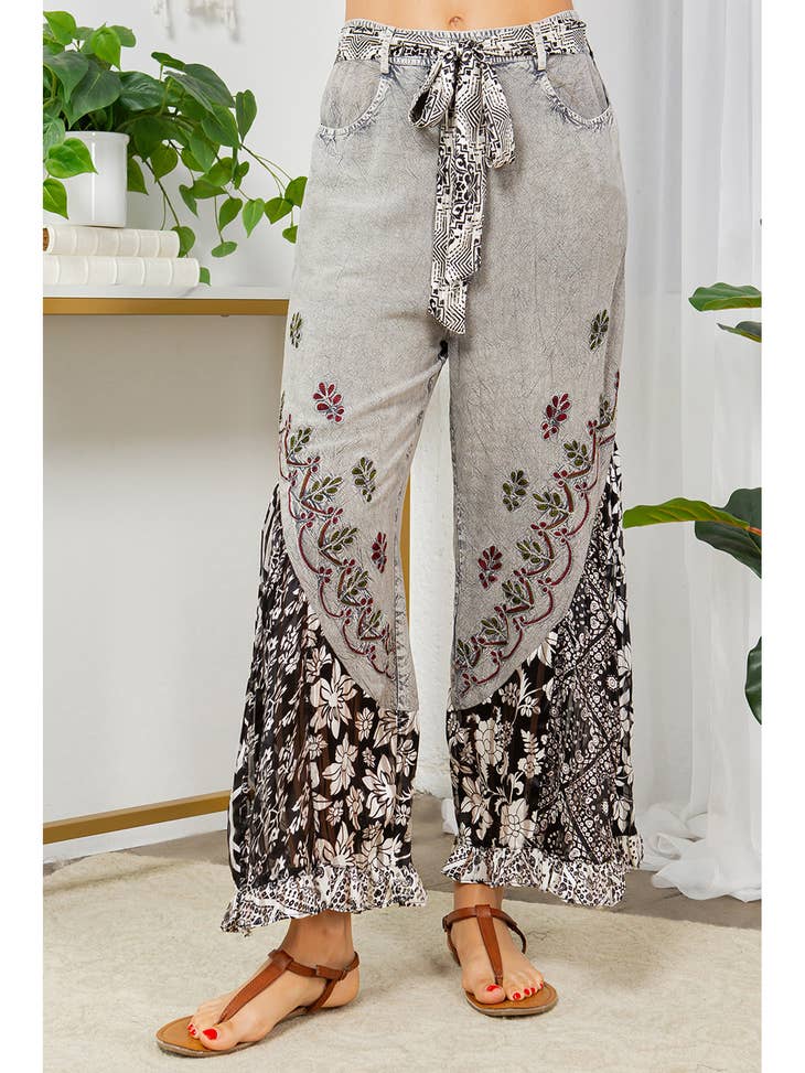 Women Pants Stonewashed Embroidered Patchwork Embrace the 60'S