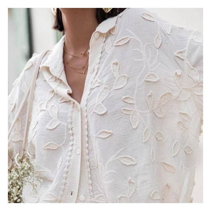 Women Fashionable White Jacquard Co-ord Set: WHITE / L