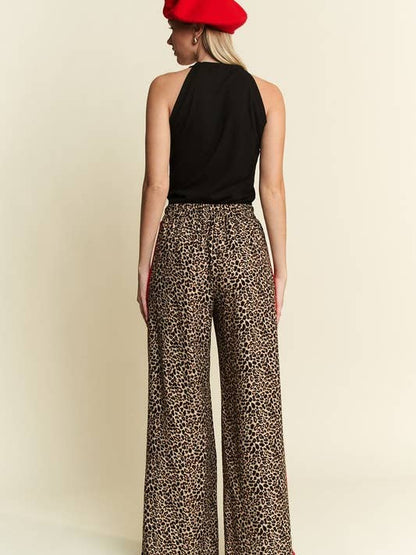 Women Contrast Leopard Red Panel Pant