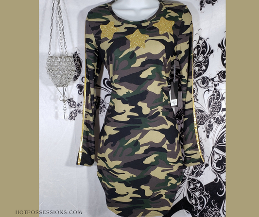 Women Long Sleeve Tunic Camo print w/ 3 Glitter Gold Stars