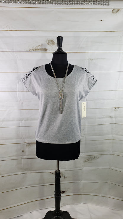 Women Top w/Criss Cross lattice sleeves