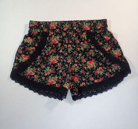 Girls Shorts Flower Print/Lace Trim