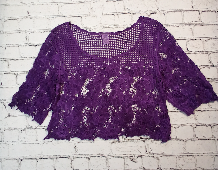 Juniors Short lace Top