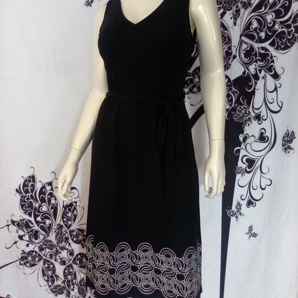 Women Embroidery V Neck Dress By Ann taylor